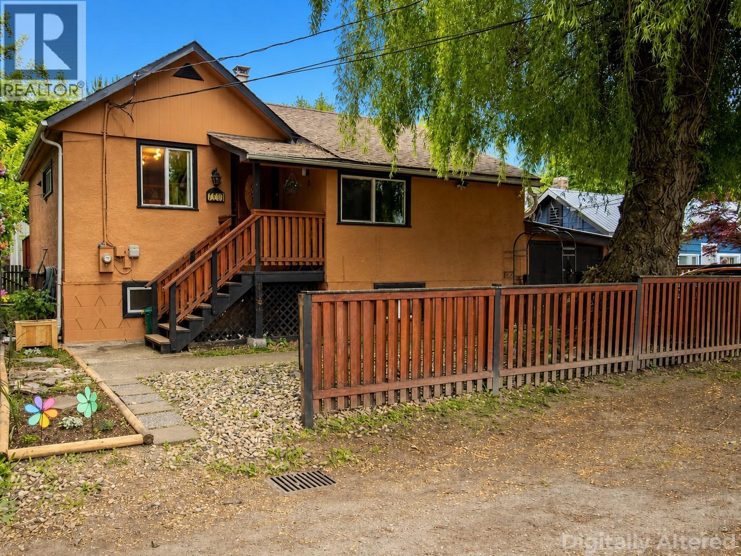 7310 51 Street Ne, Salmon Arm, BC - Outdoor
