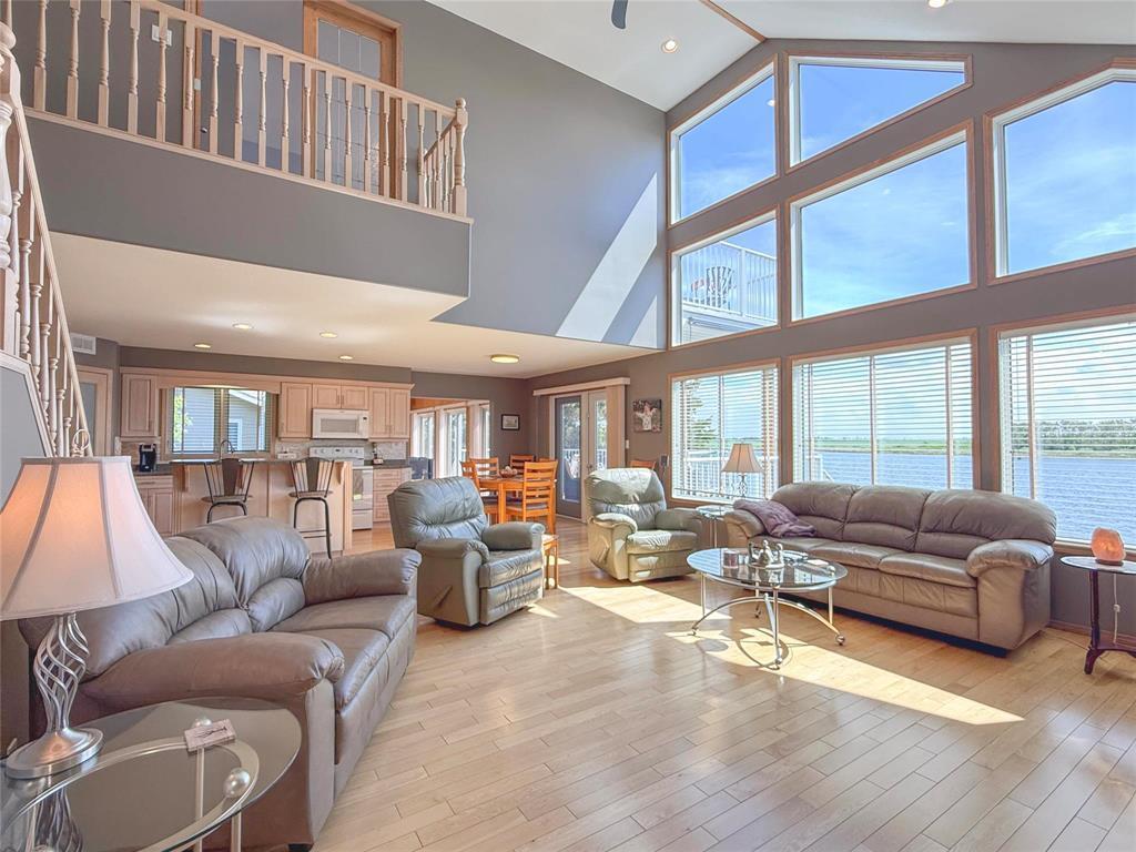 12 Sunset Road, Killarney, MB