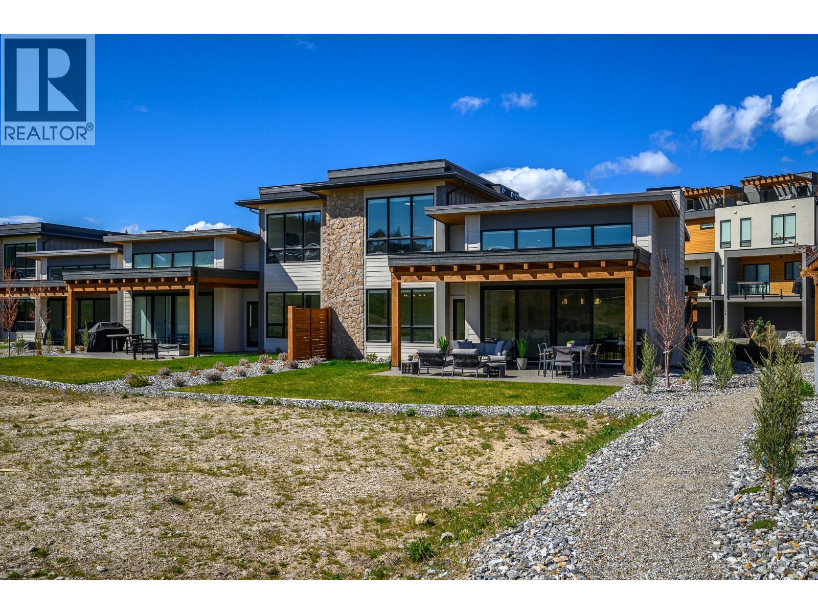 105 Predator Ridge Drive Unit# 21, Vernon, BC - Outdoor