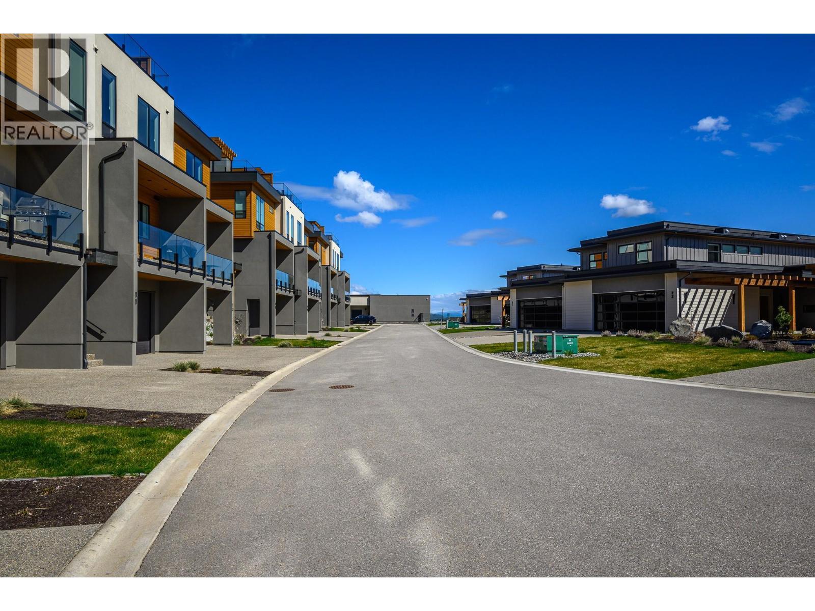 105 Predator Ridge Drive Unit# 21, Vernon, BC - Outdoor