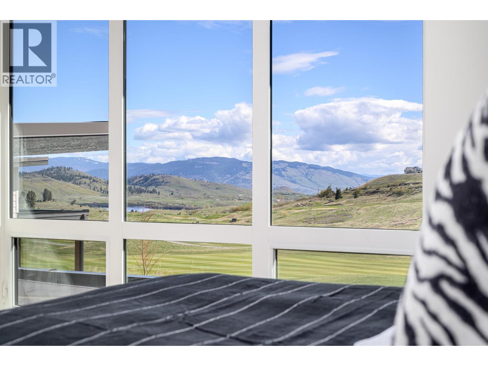 105 Predator Ridge Drive Unit# 21, Vernon, BC - Indoor