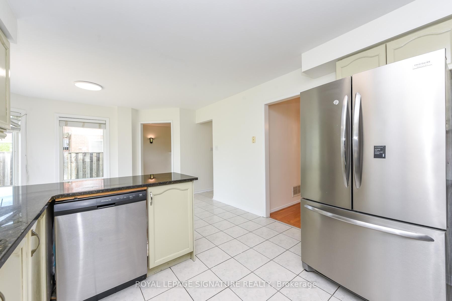 1307 Midgreen Lane, Mississauga, ON