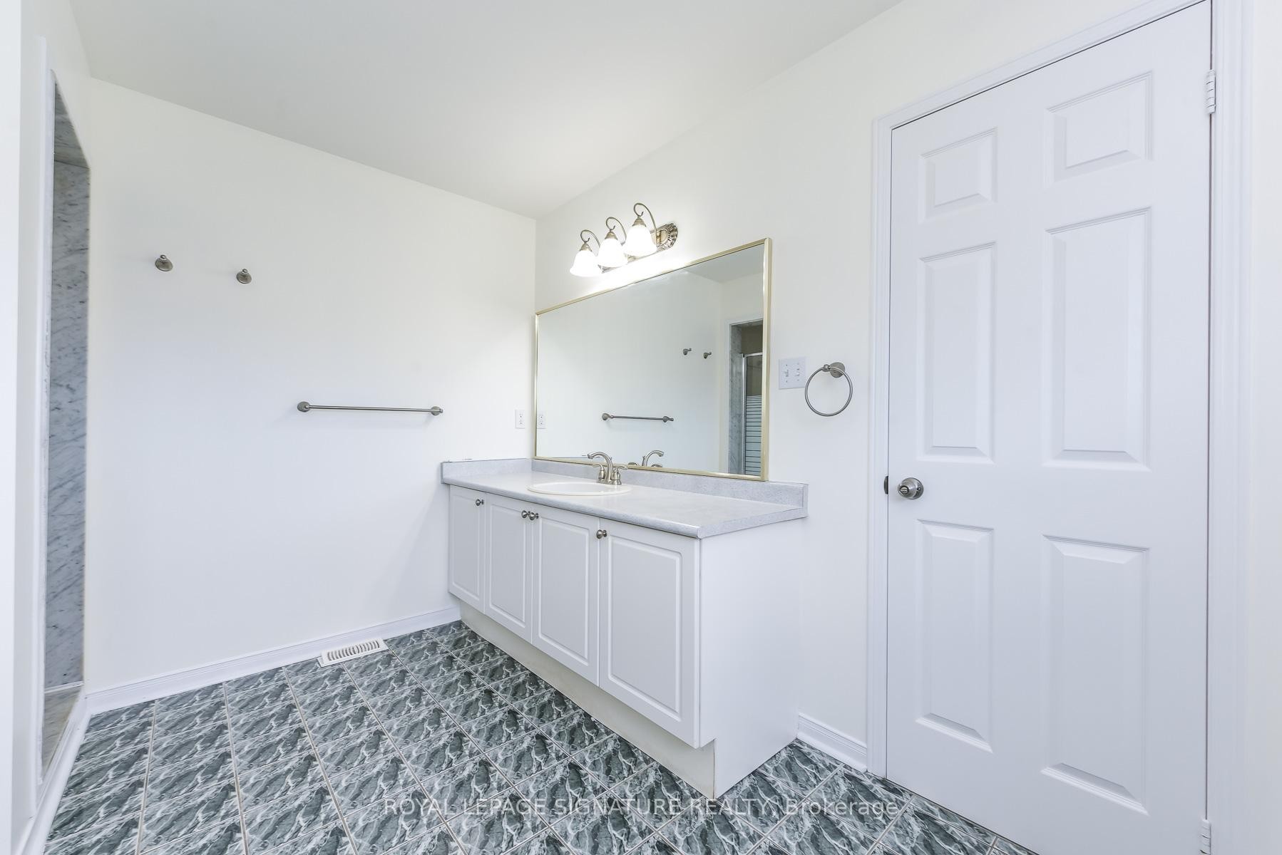 1307 Midgreen Lane, Mississauga, ON