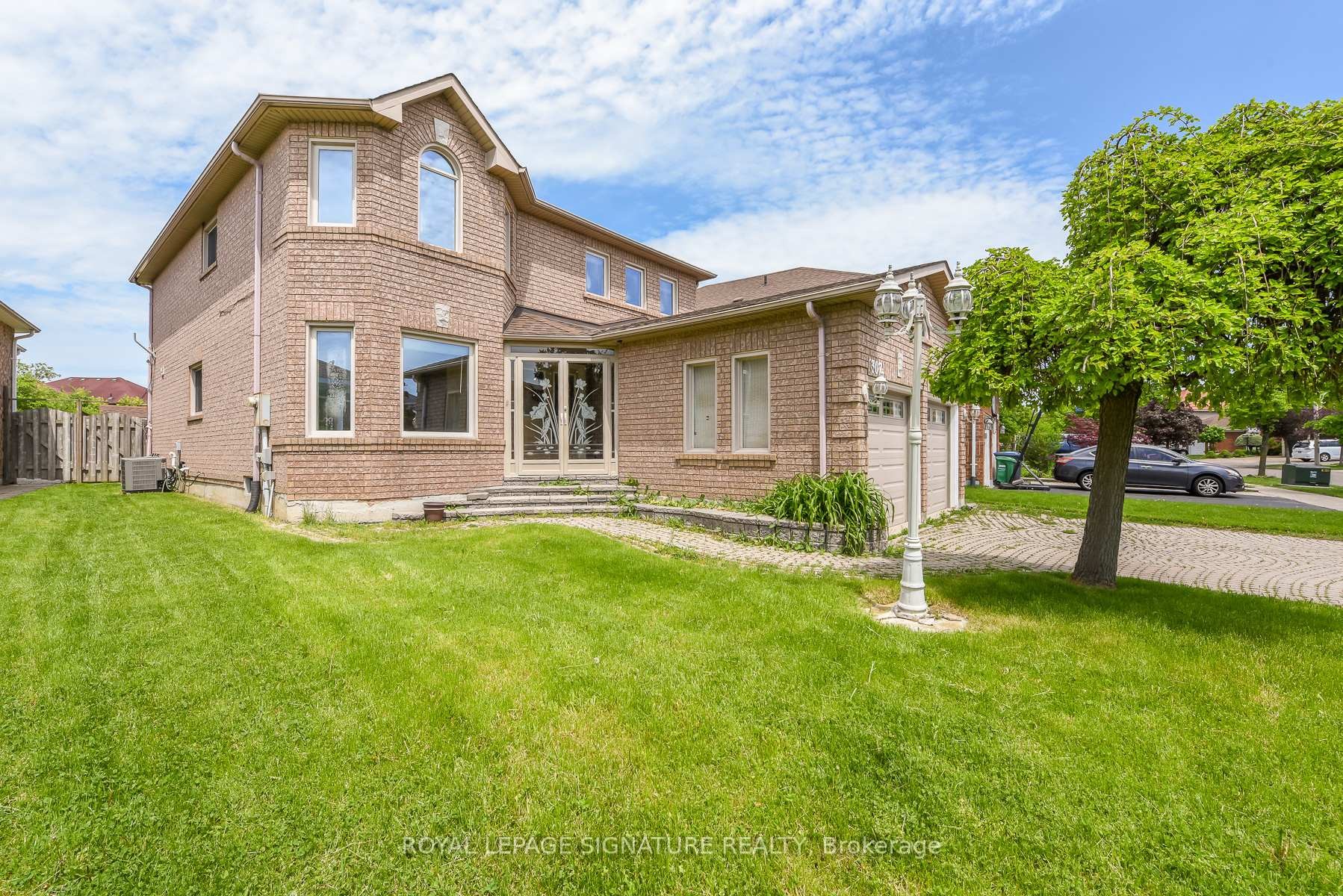1307 Midgreen Lane, Mississauga, ON