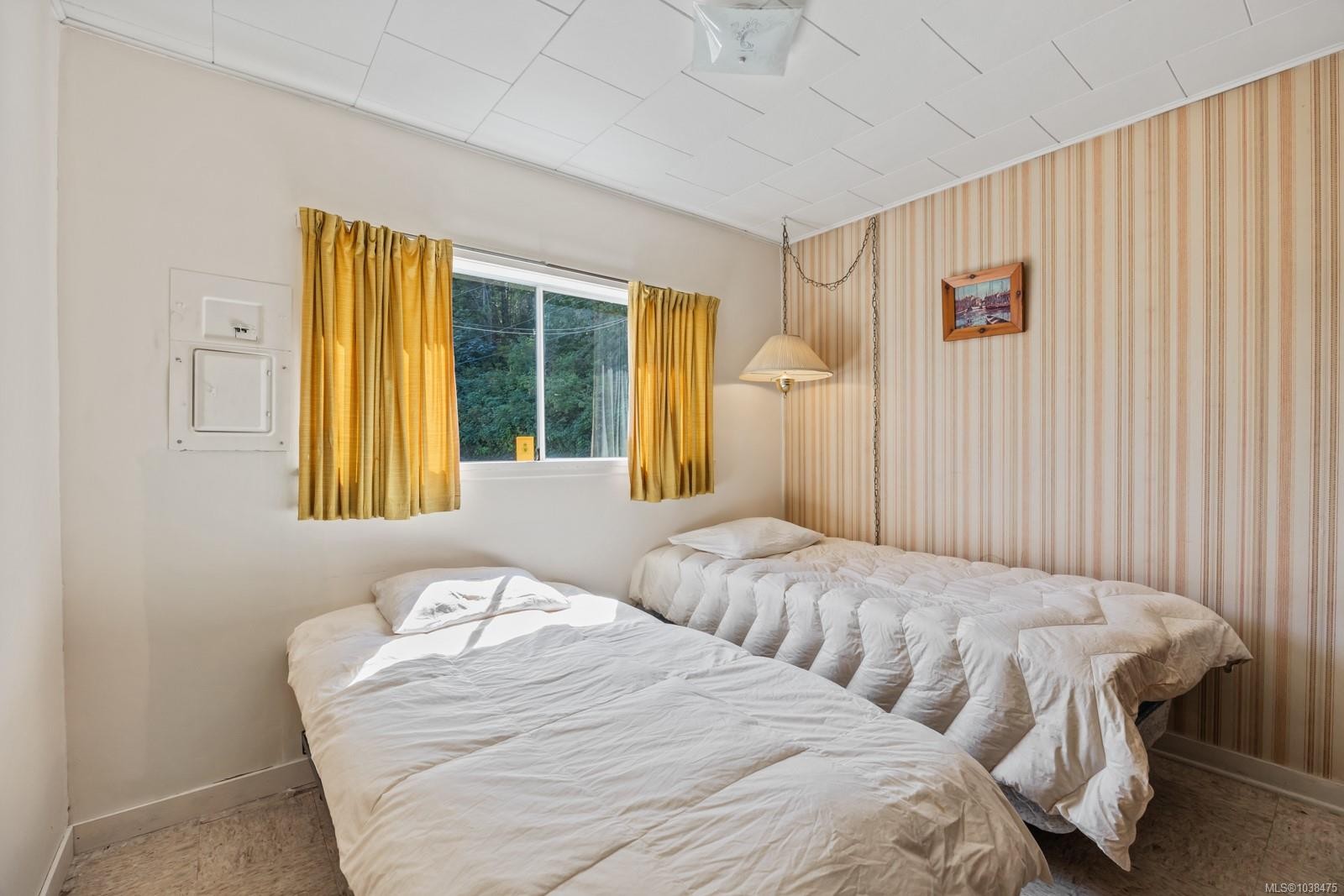 1494 Wilkinson Rd, Comox, BC