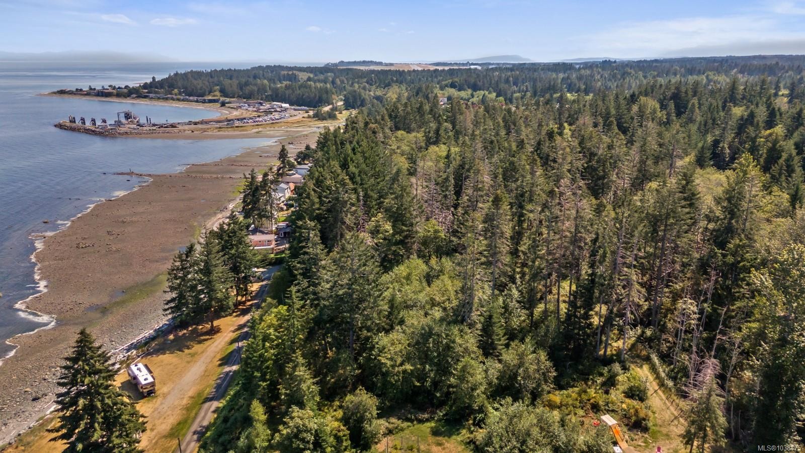 1494 Wilkinson Rd, Comox, BC