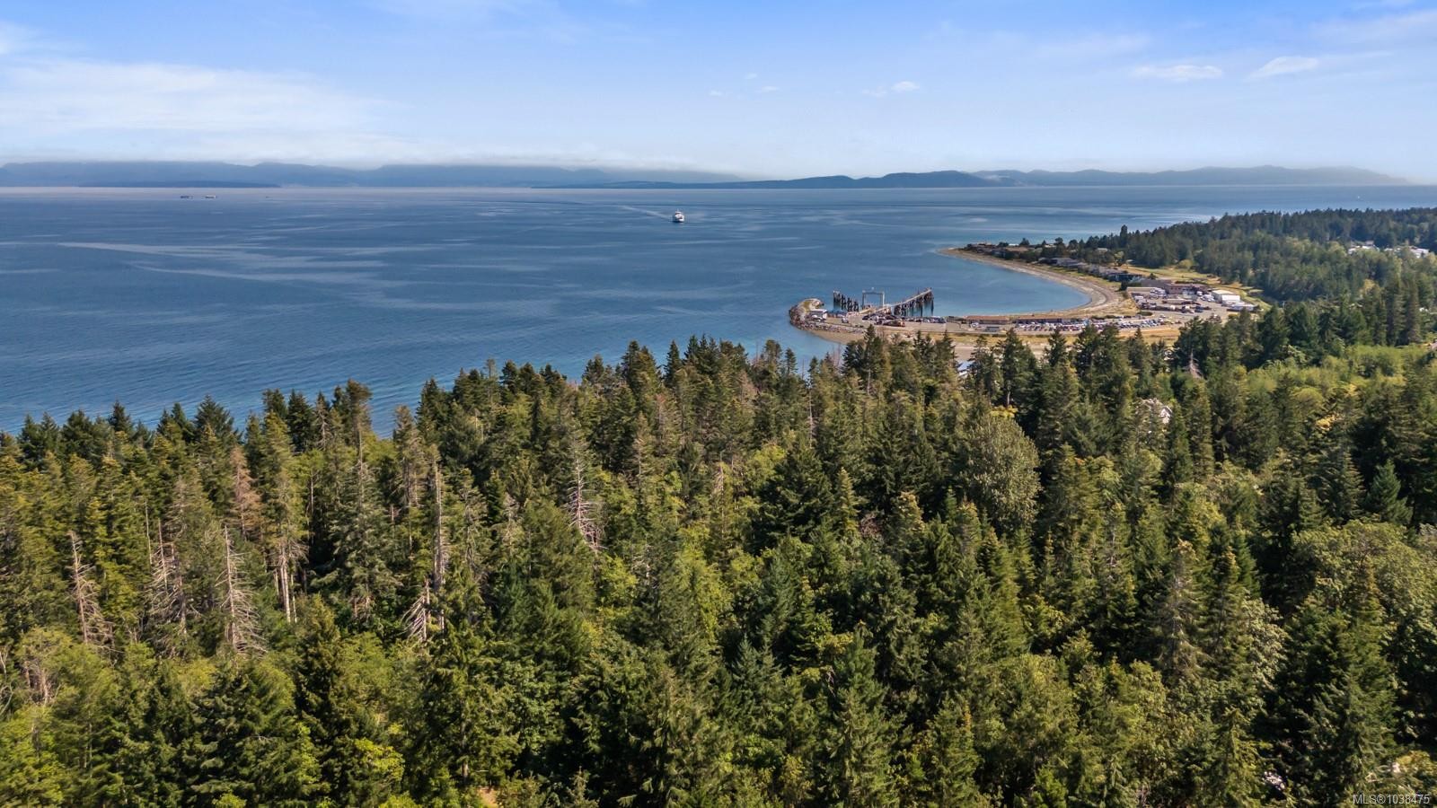 1494 Wilkinson Rd, Comox, BC