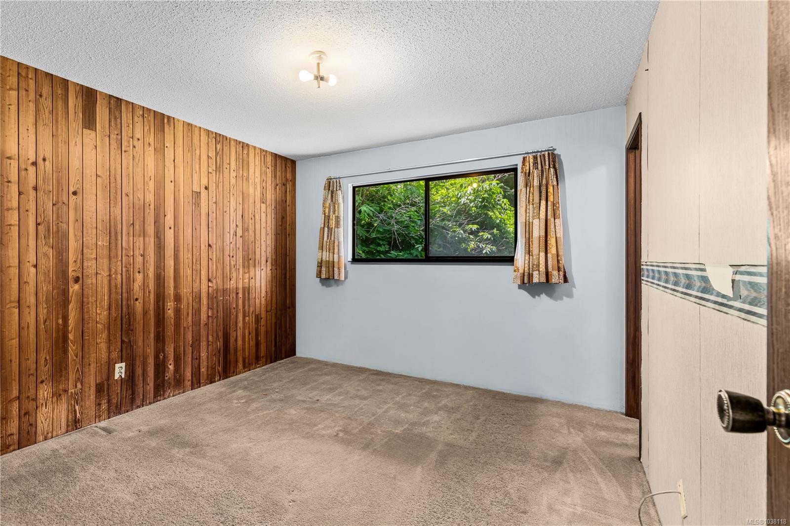 543 Grayson Rd, Campbell River, BC