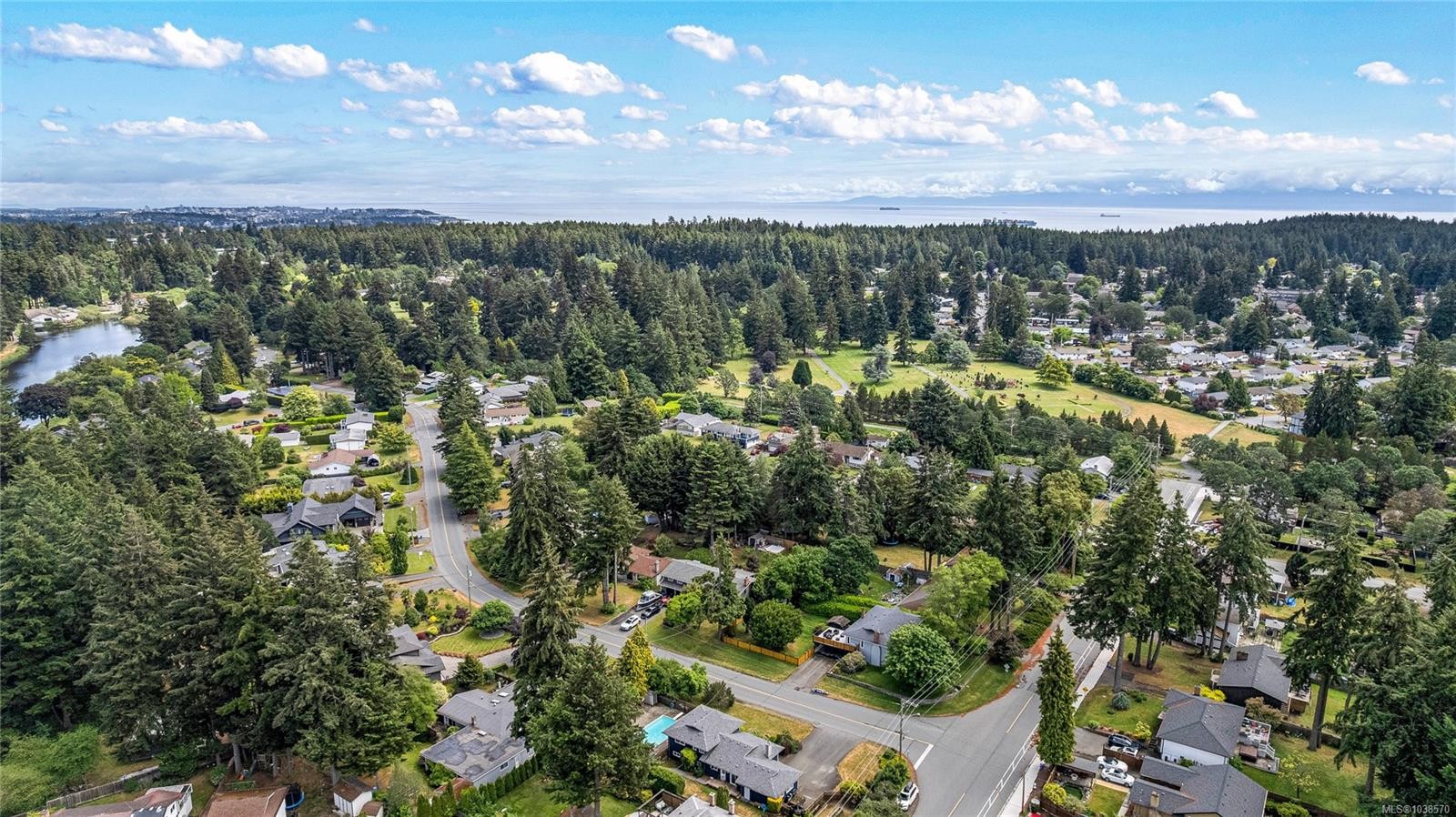 2280 Aldeane Ave, Colwood, BC