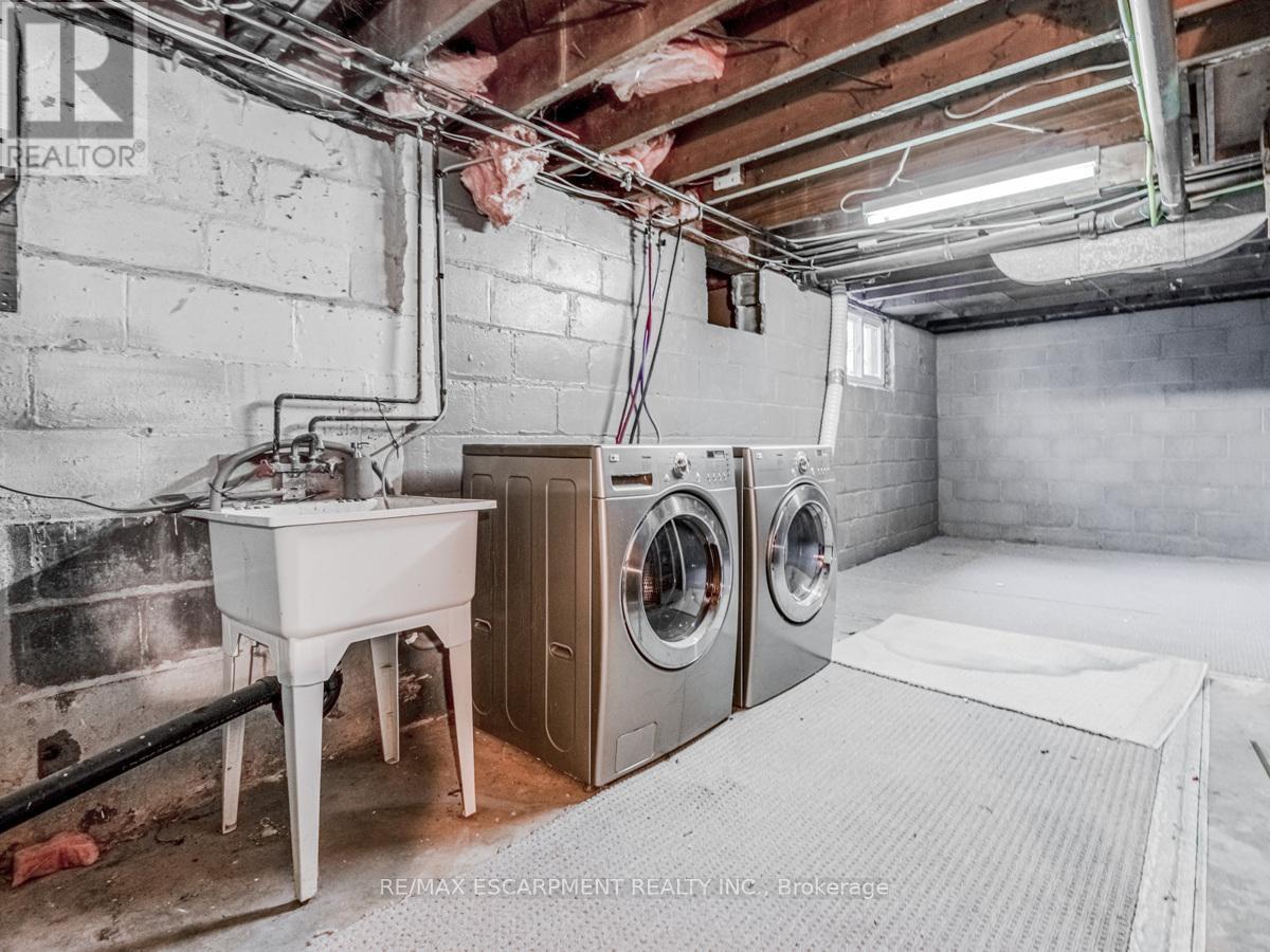 804 Shadeland Avenue, Burlington, ON