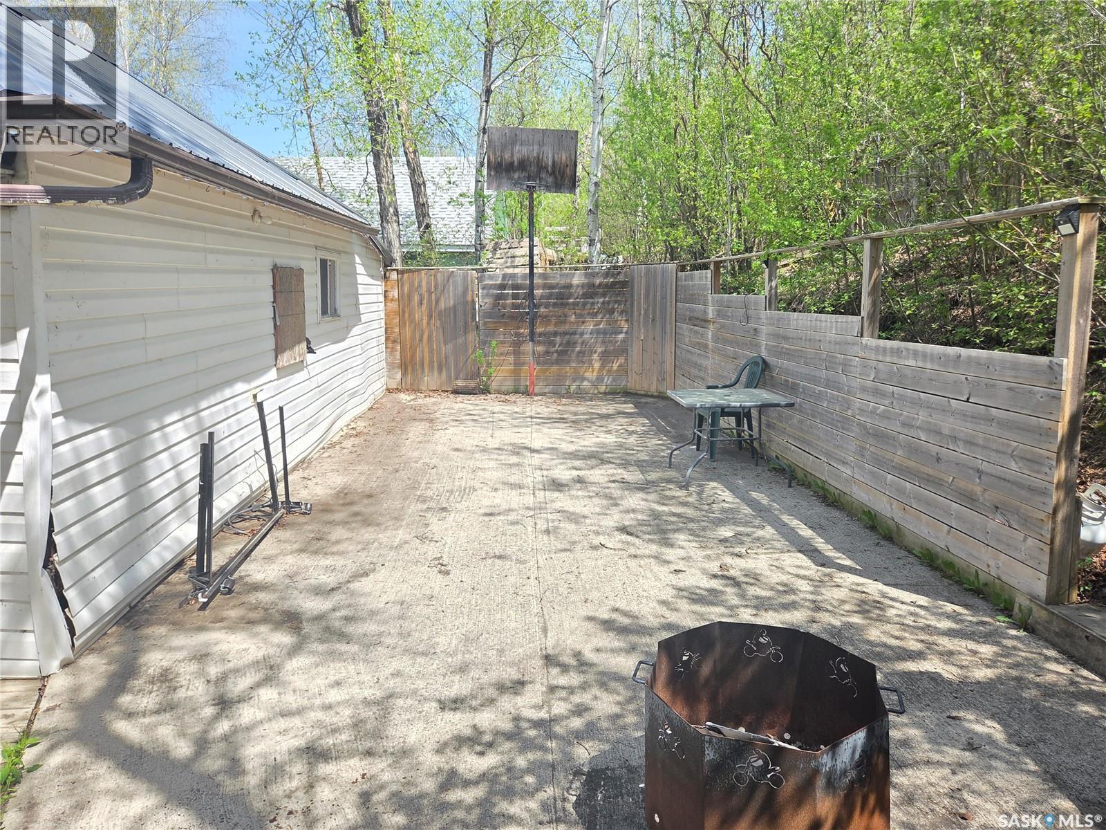 553 1St Street, White Bear Ir 70, SK - Outdoor