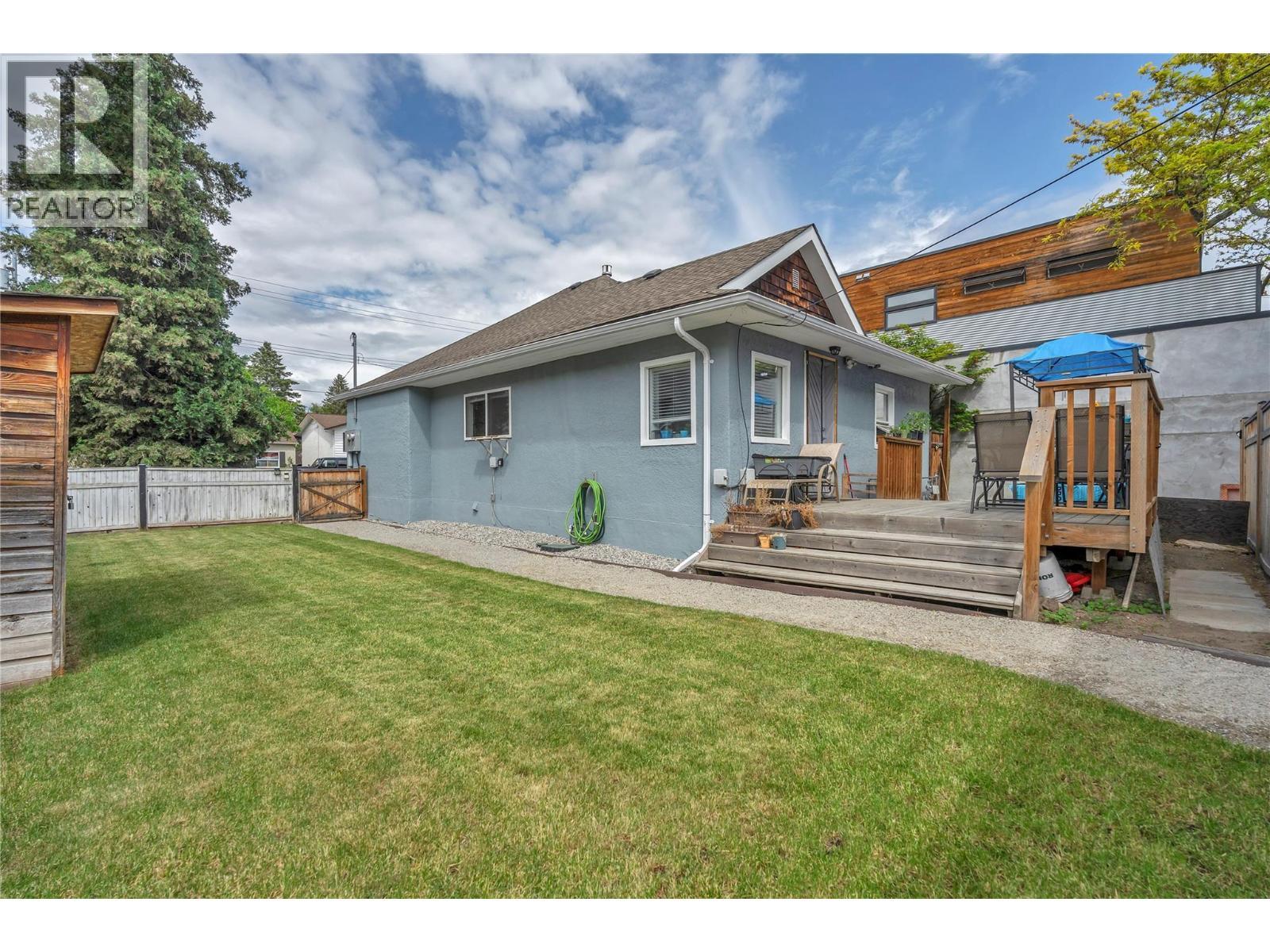 264 Douglas Avenue, Penticton, BC - Outdoor
