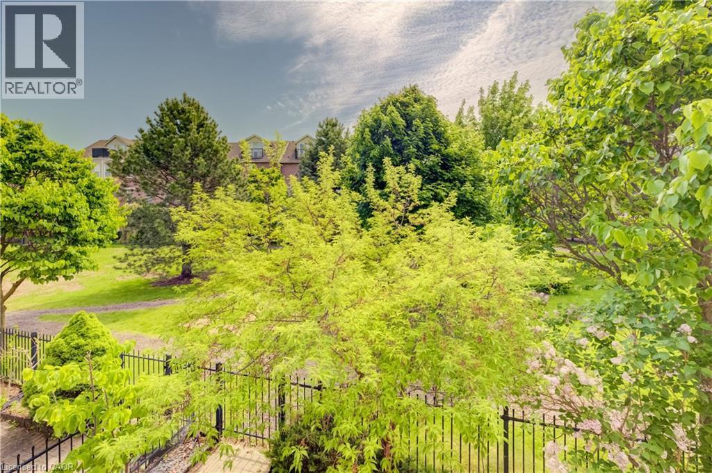 35 Grosvenor Lane, Cambridge, ON - Outdoor With View
