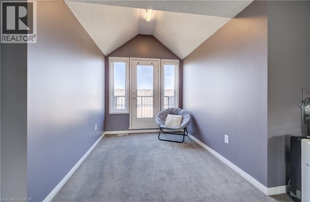 35 Grosvenor Lane, Cambridge, ON - Indoor Photo Showing Other Room