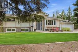 19 Ridgedale BAY White City, SK S4L 5B1
