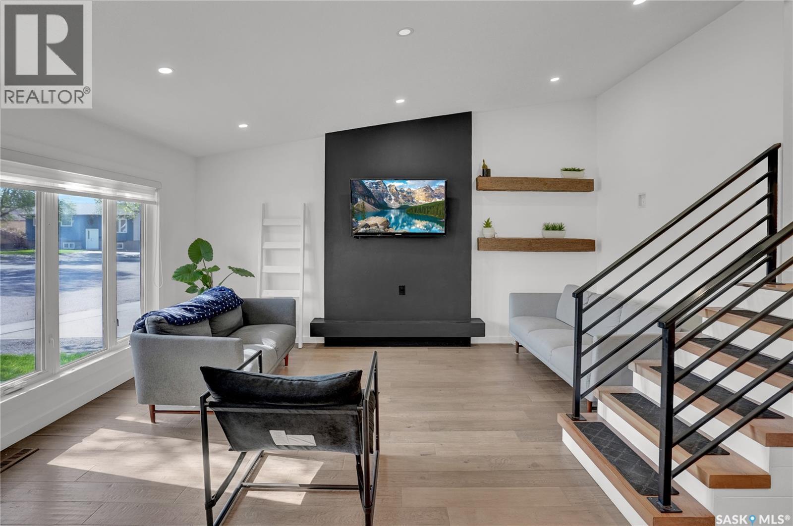 1114 Bayda Crescent, Regina, SK - Indoor