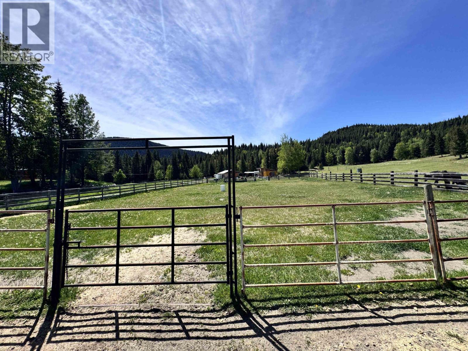 4485 Trip Road, 100 Mile House, BC - Outdoor With View