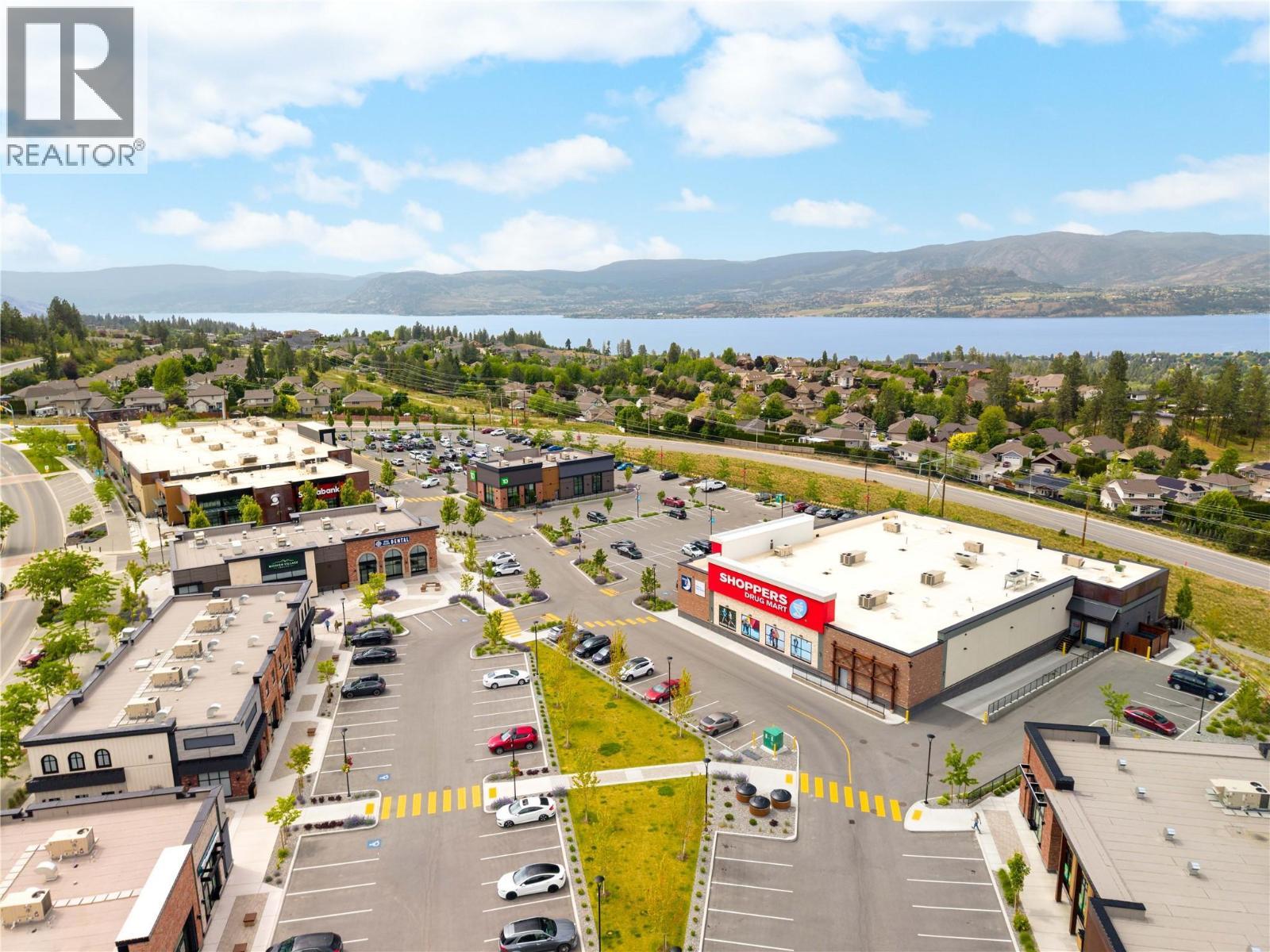 1209 Bergamot Avenue, Kelowna, BC - Outdoor With Body Of Water With View