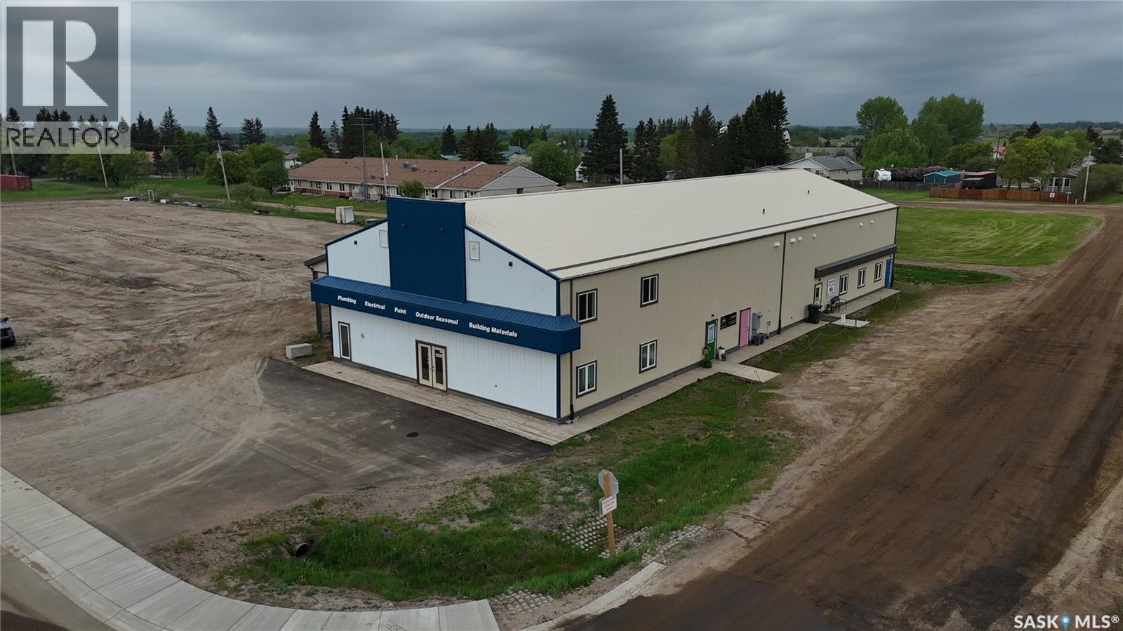 211 Main Street N, Goodsoil, SK
