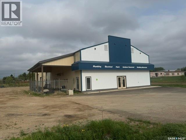 211 Main Street N, Goodsoil, SK