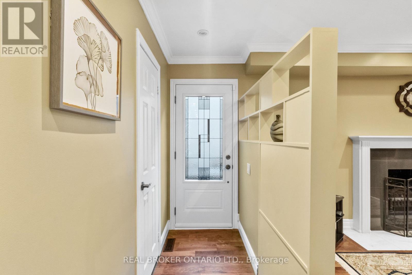63 Haskell Crescent, Aurora, ON - Indoor Photo Showing Other Room