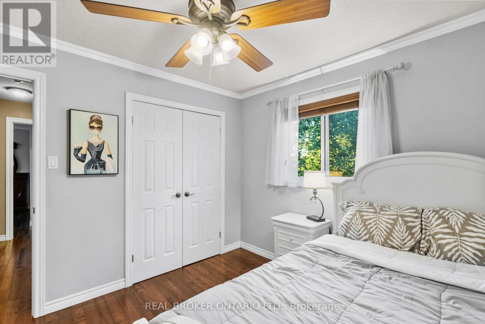 63 Haskell Crescent, Aurora, ON - Indoor Photo Showing Bedroom