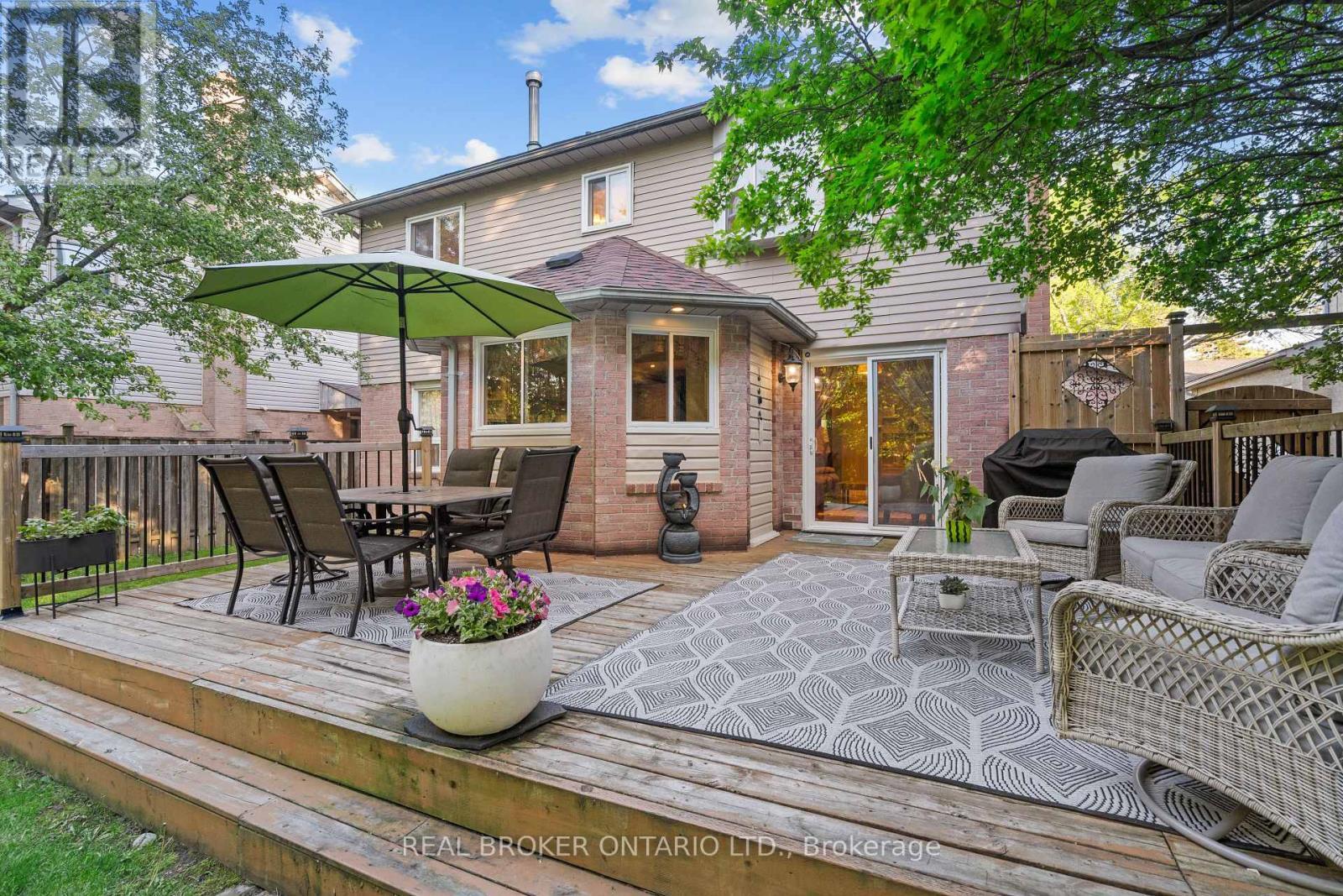 63 Haskell Crescent, Aurora, ON - Outdoor With Deck Patio Veranda