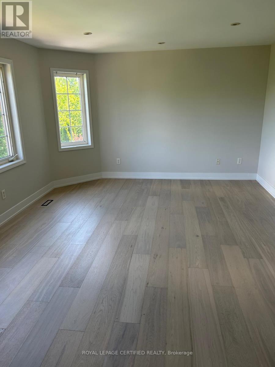 5612 Thorn Lane, Burlington, ON - Indoor Photo Showing Other Room