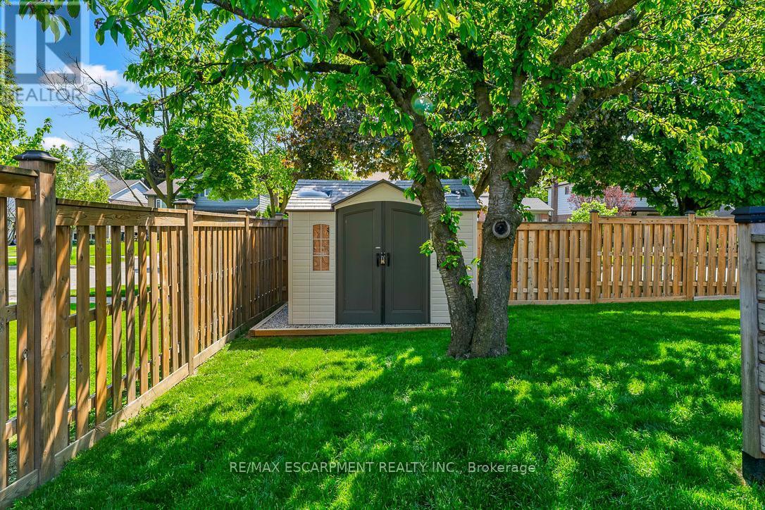 3268 Mainsail Crescent, Mississauga, ON - Outdoor