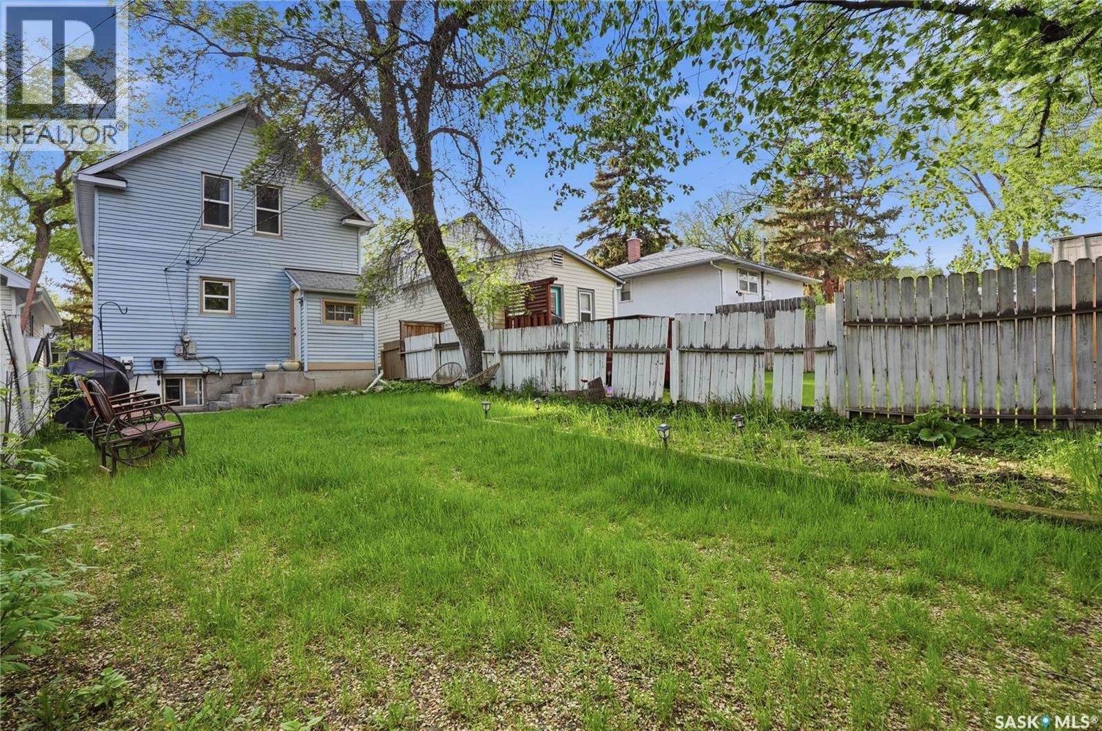 236 I Avenue N, Saskatoon, SK - Outdoor