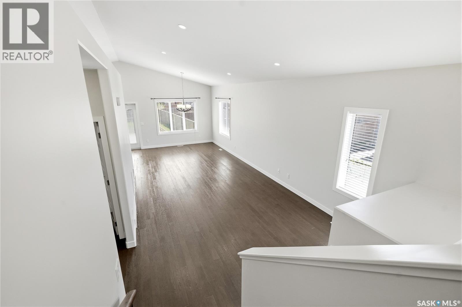 270 Newton Link, Saskatoon, SK - Indoor Photo Showing Other Room