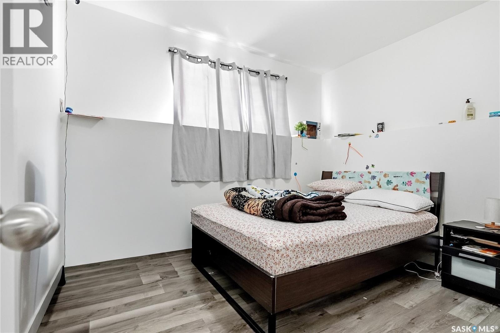270 Newton Link, Saskatoon, SK - Indoor Photo Showing Bedroom