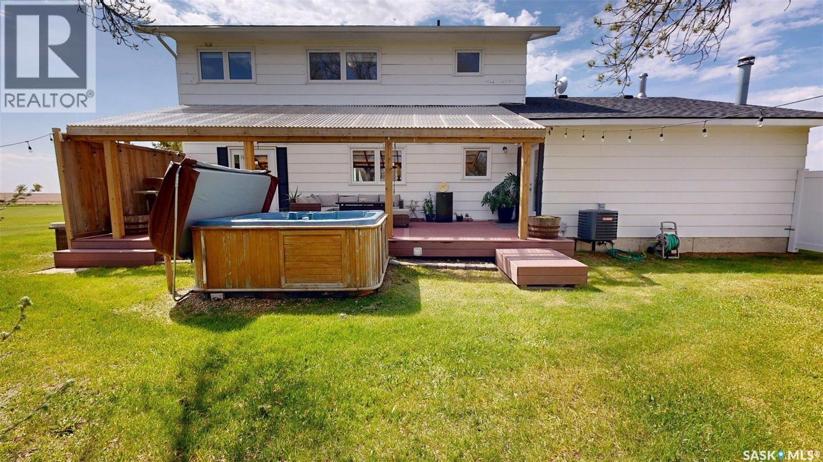 Sw22-15-15-W2, Rm Of Francis #127 Sk, Francis Rm No. 127, SK - Outdoor With Exterior