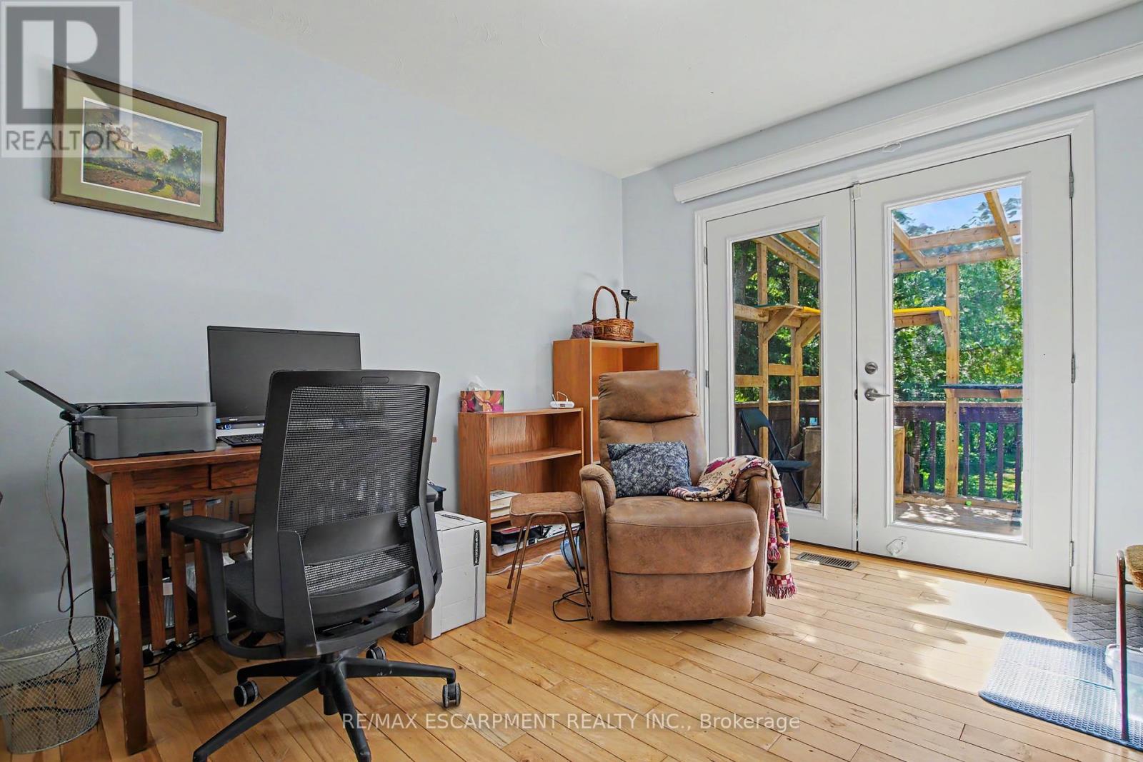 304 St Andrews Drive, Hamilton, ON - Indoor