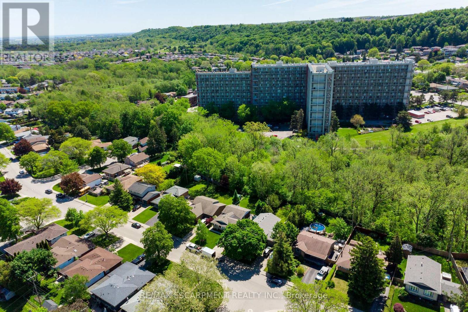 304 St Andrews Drive, Hamilton, ON - Outdoor With View