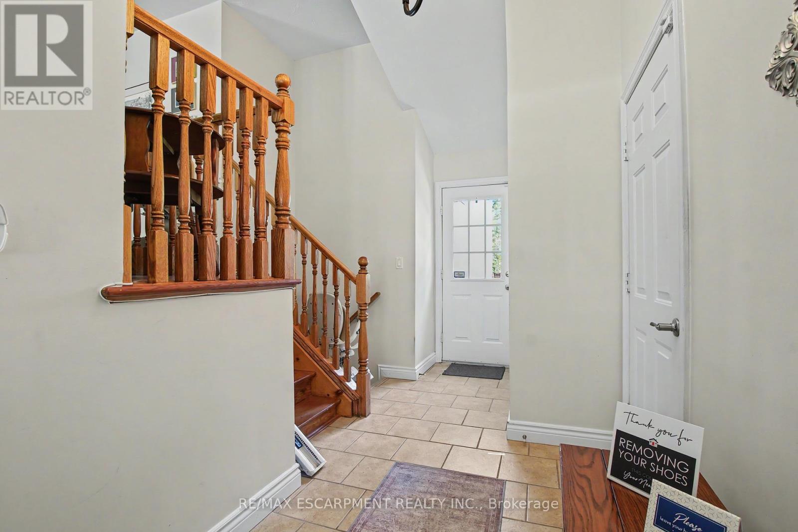 304 St Andrews Drive, Hamilton, ON - Indoor Photo Showing Other Room