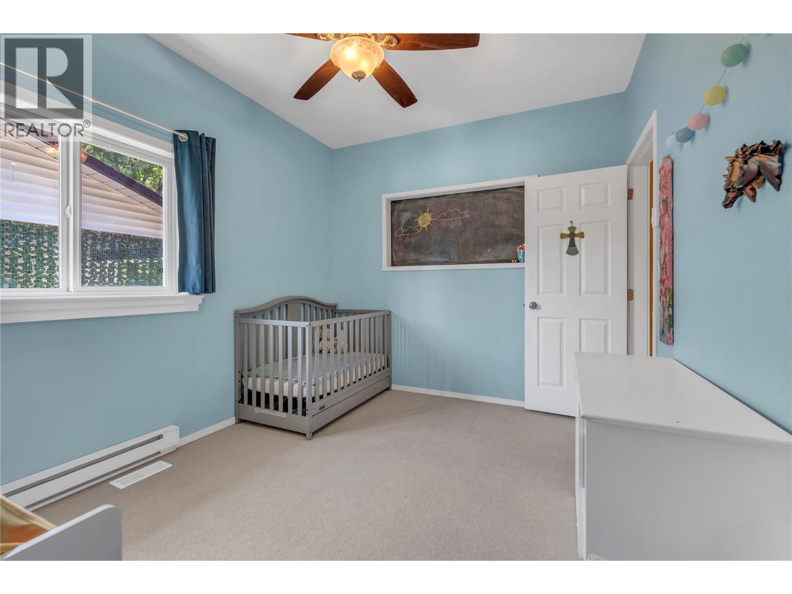 14406 Latimer Avenue, Summerland, BC - Indoor Photo Showing Bedroom
