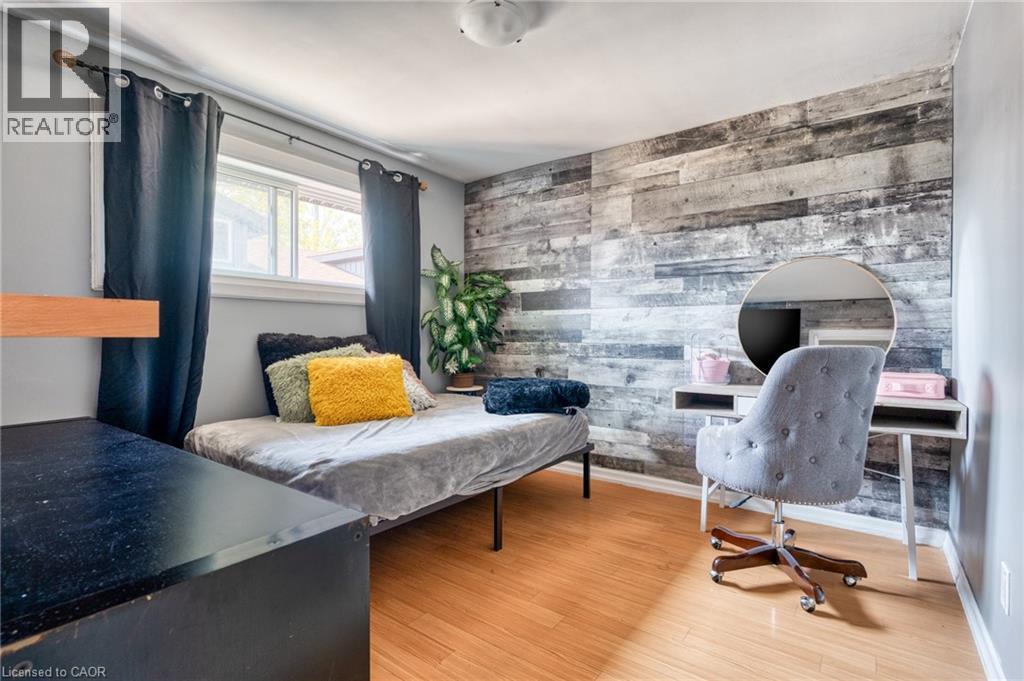 151 Winchester Boulevard, Hamilton, ON - Indoor