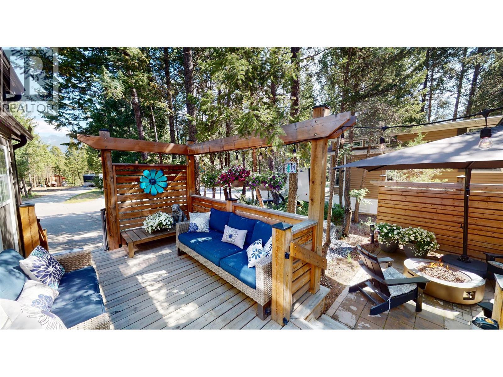4893 Lynx Crescent, Radium Hot Springs, BC