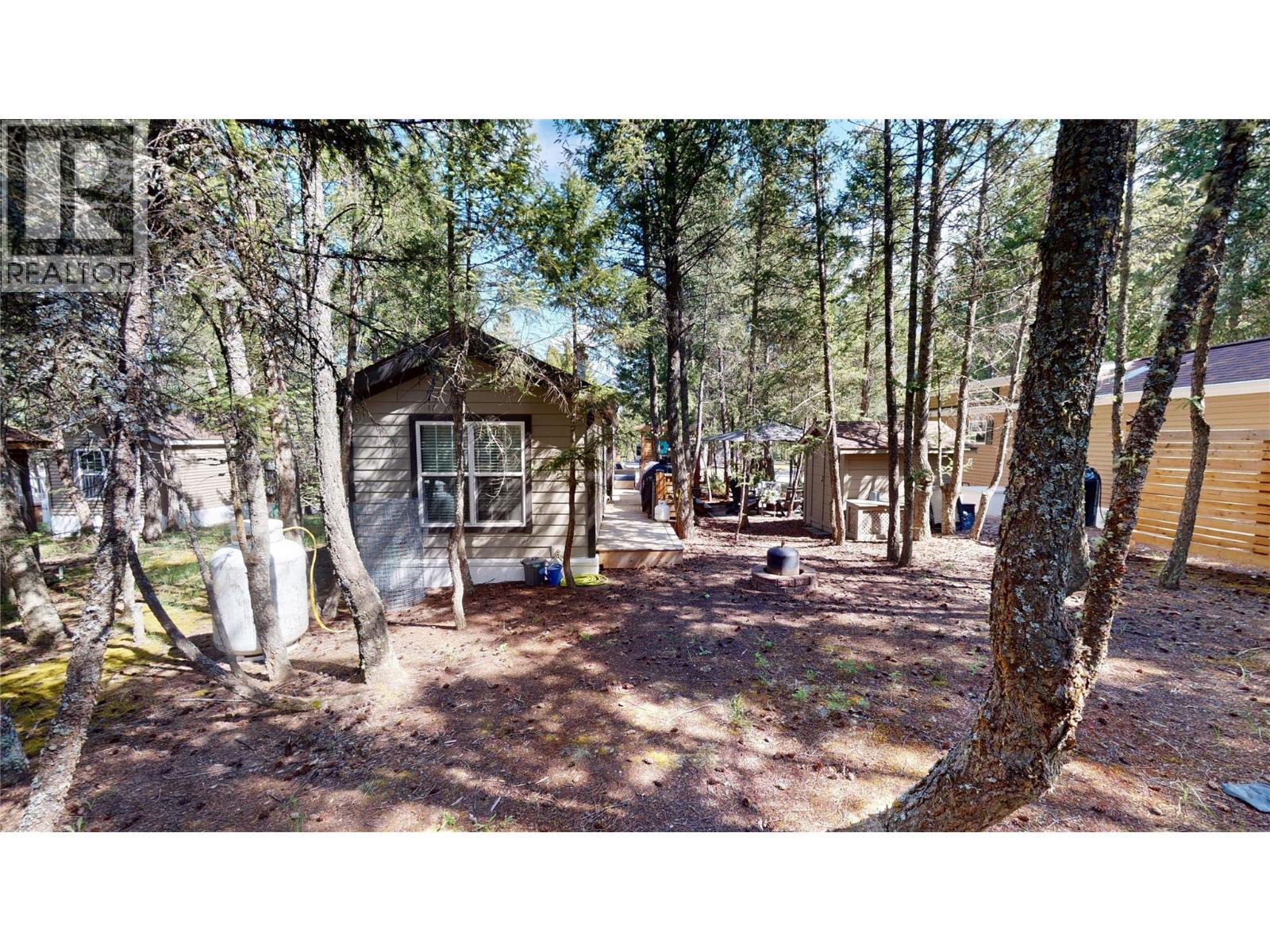 4893 Lynx Crescent, Radium Hot Springs, BC