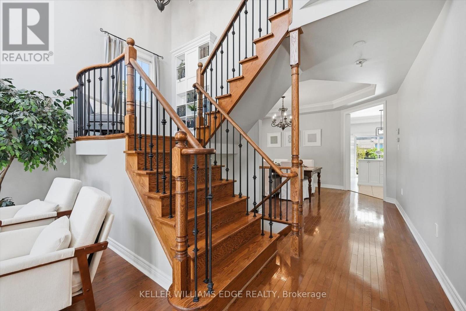 5444 Sundial Road, Burlington, ON - Indoor Photo Showing Other Room