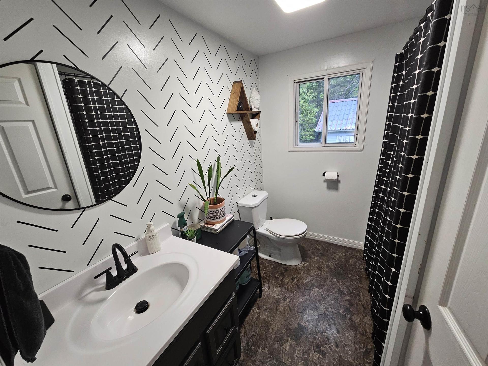 128 Robinson Road, Amherst Head, NS