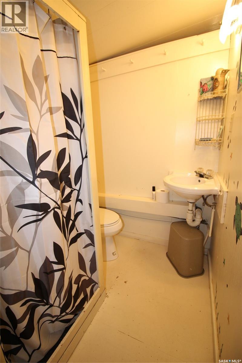 3-5 Springs Drive, Bone Creek Rm No. 108, SK - Indoor Photo Showing Bathroom