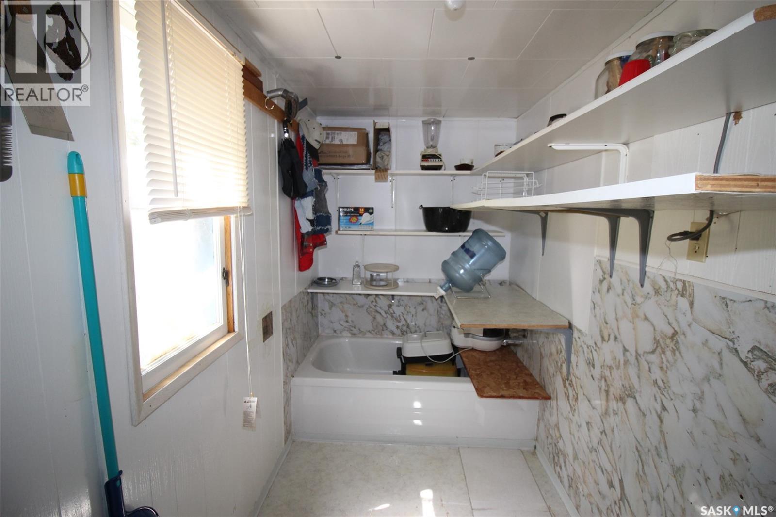 3-5 Springs Drive, Bone Creek Rm No. 108, SK - Indoor