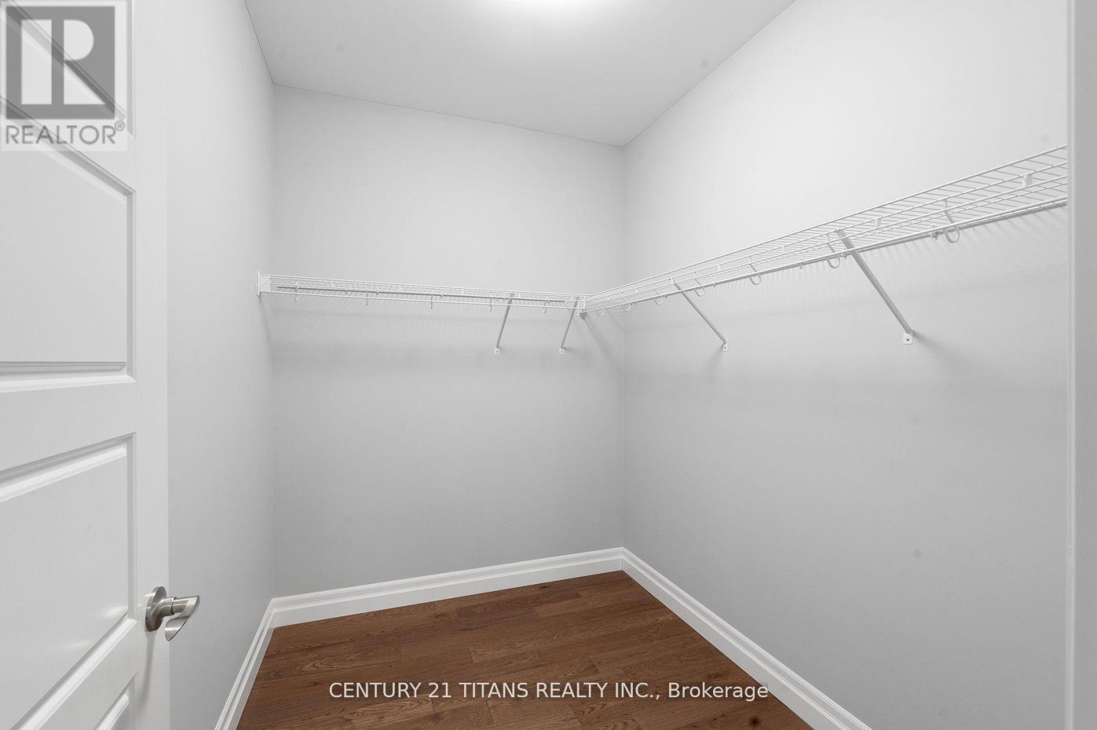 19 Tracy Drive, Chatham-Kent, ON - Indoor With Storage