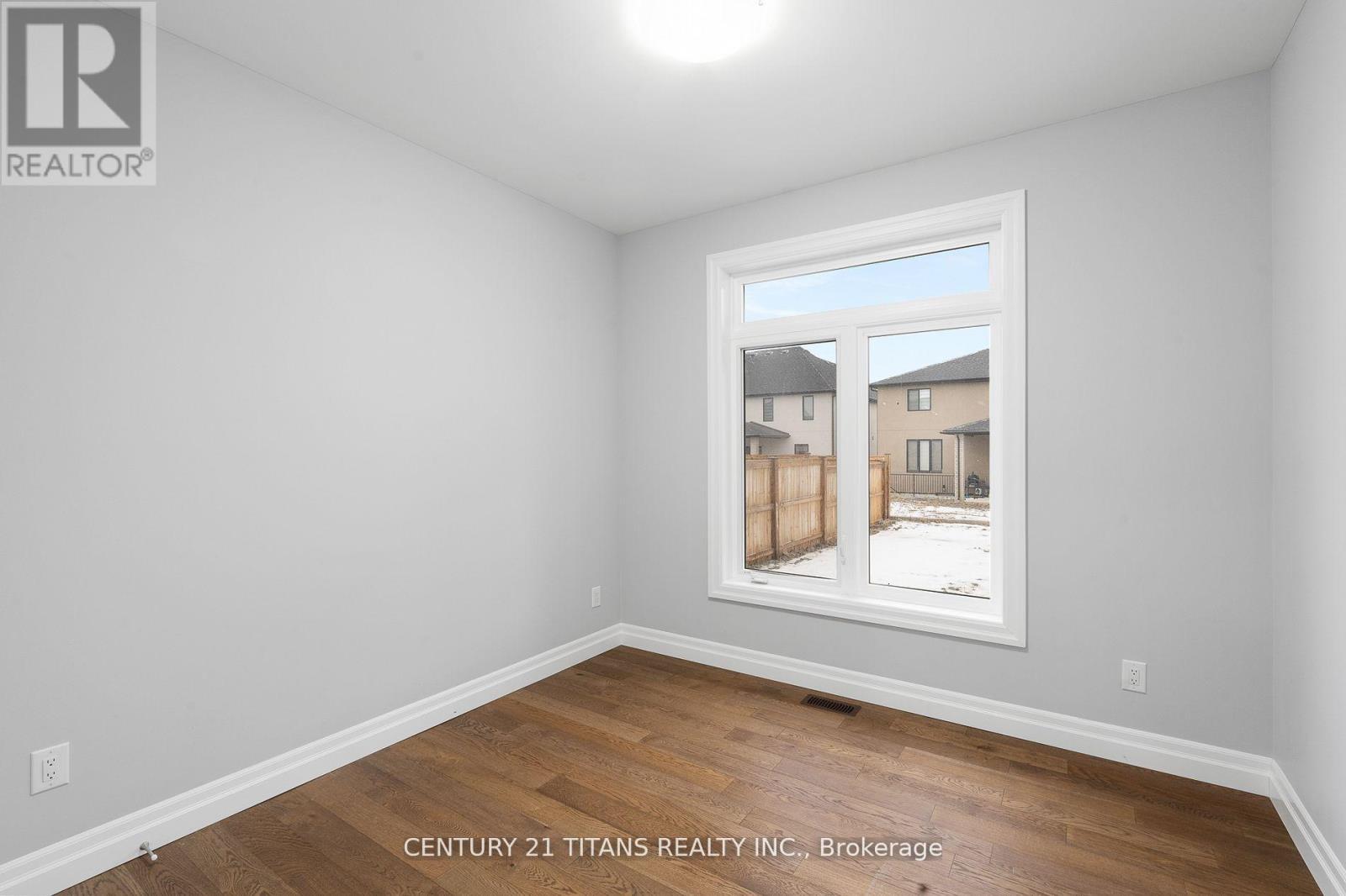 19 Tracy Drive, Chatham-Kent, ON - Indoor Photo Showing Other Room
