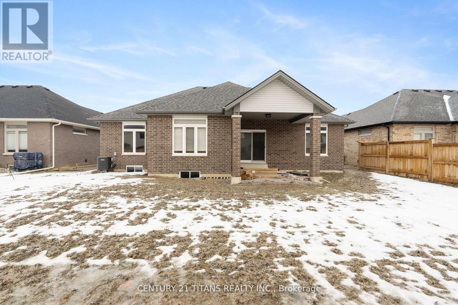 19 Tracy Drive, Chatham-Kent, ON - Outdoor