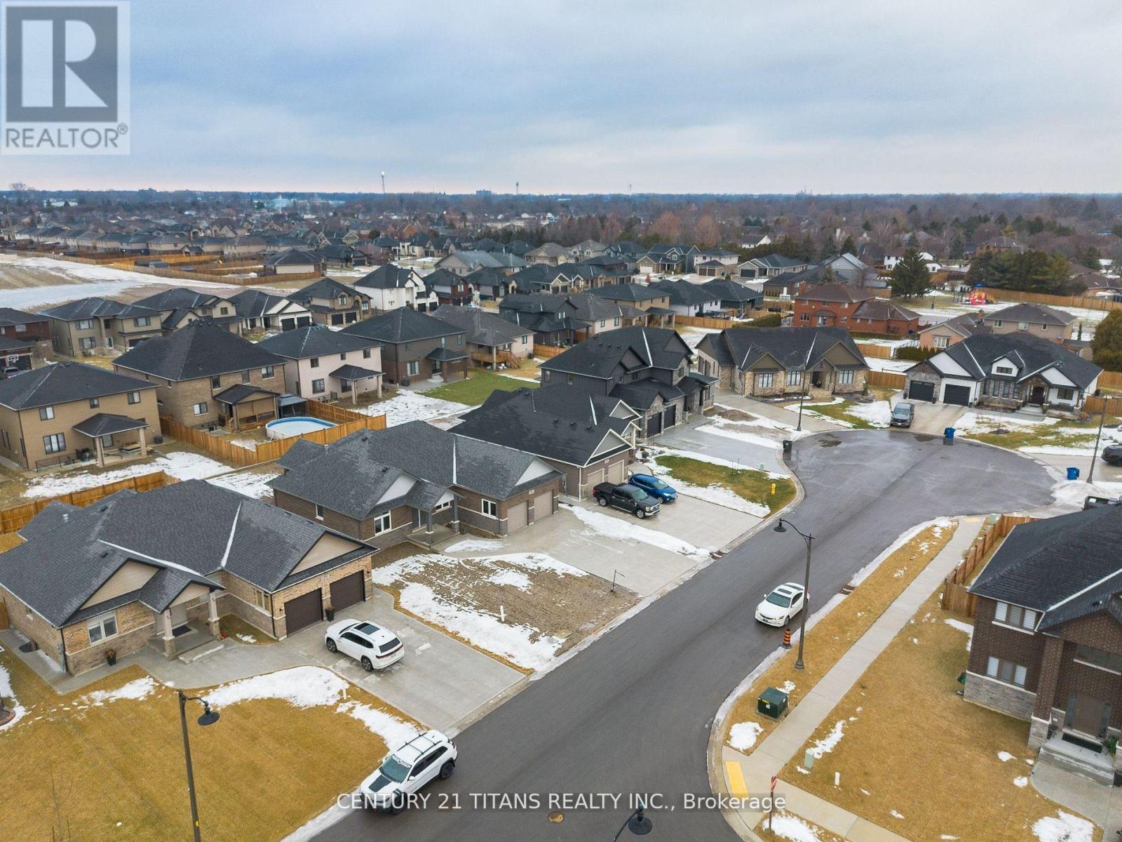19 Tracy Drive, Chatham-Kent, ON - Outdoor With View