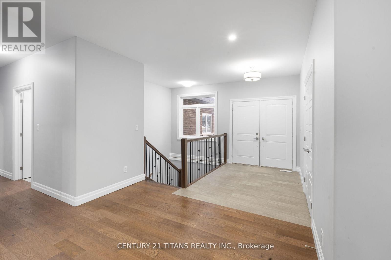 19 Tracy Drive, Chatham-Kent, ON - Indoor Photo Showing Other Room