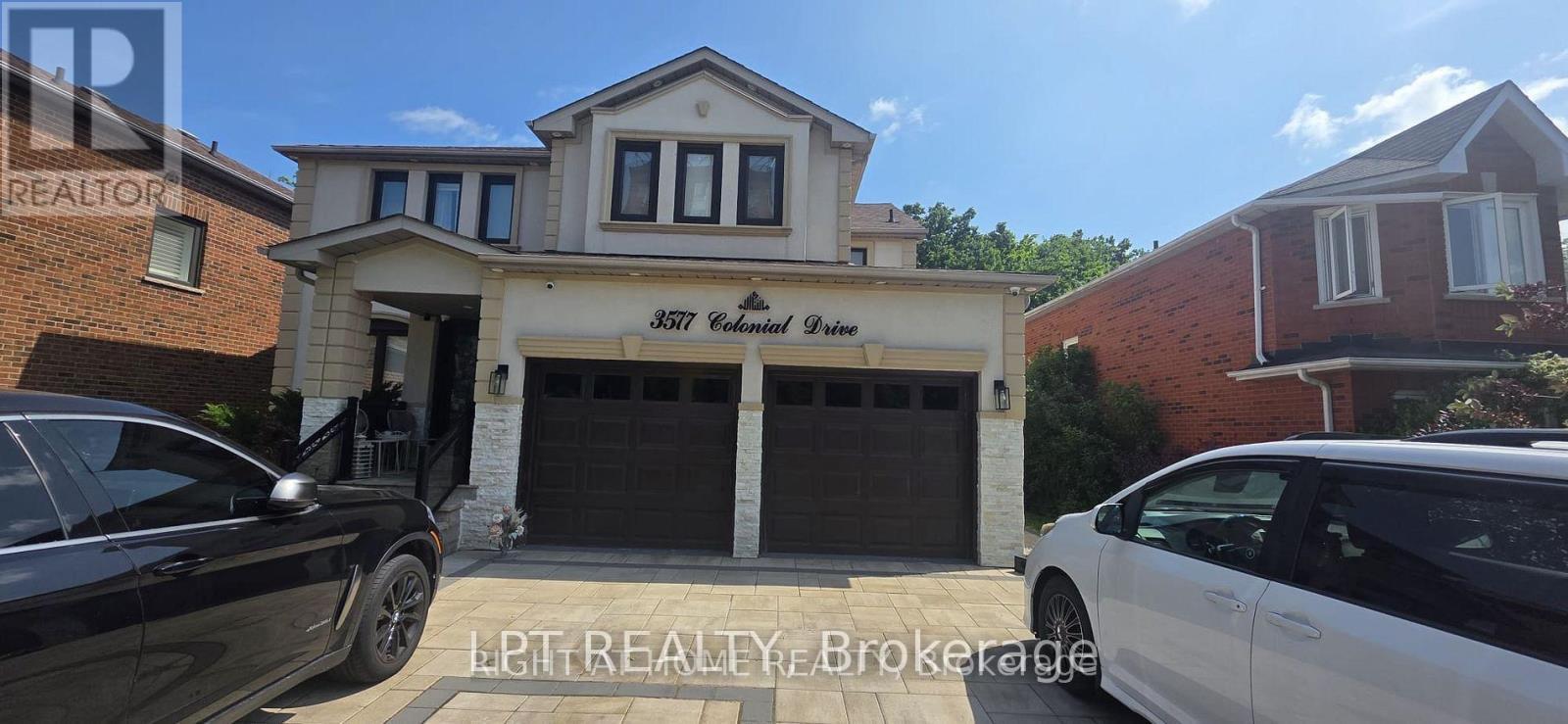 3577 Colonial Drive, Mississauga, ON - Outdoor